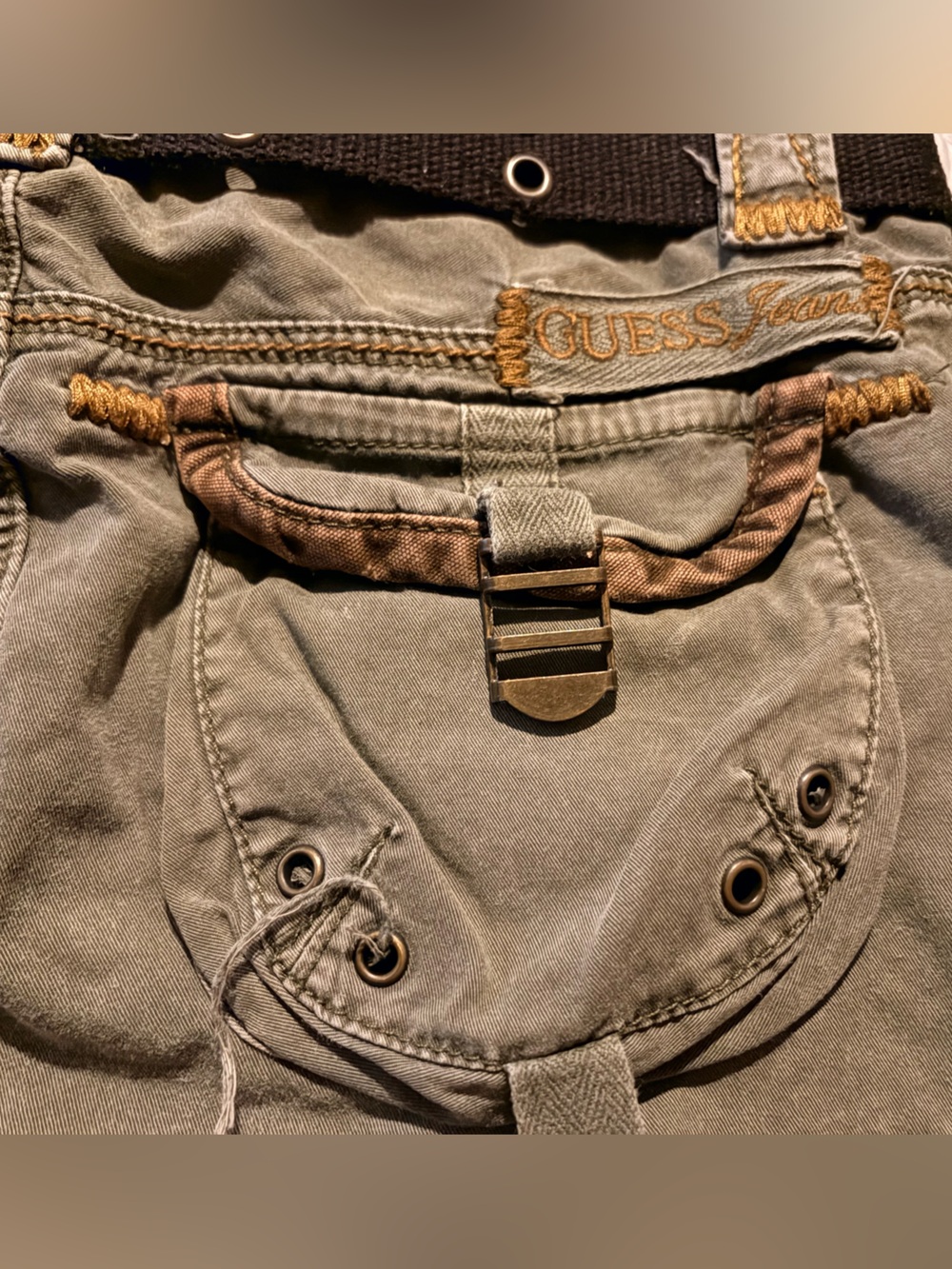 Guess Jeans Utility Cargo Mini Skirt Olive Green Belted Y2K 2005 Size 25 - Picture 7 of 9